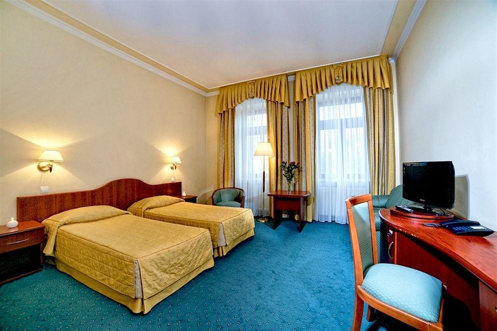 Hotel Palace Europa Lublin Exterior foto