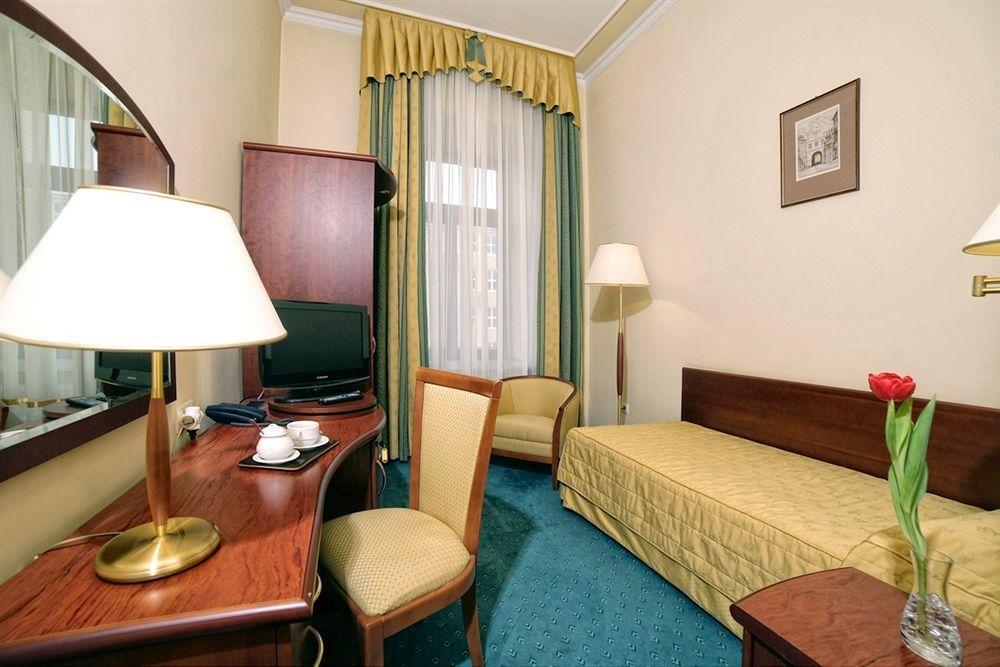 Hotel Palace Europa Lublin Exterior foto