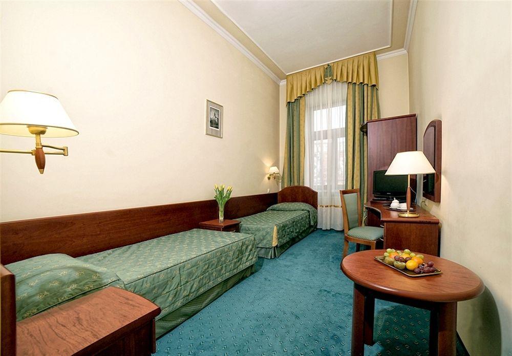 Hotel Palace Europa Lublin Exterior foto