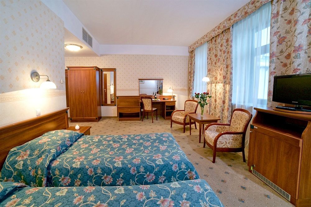 Hotel Palace Europa Lublin Exterior foto