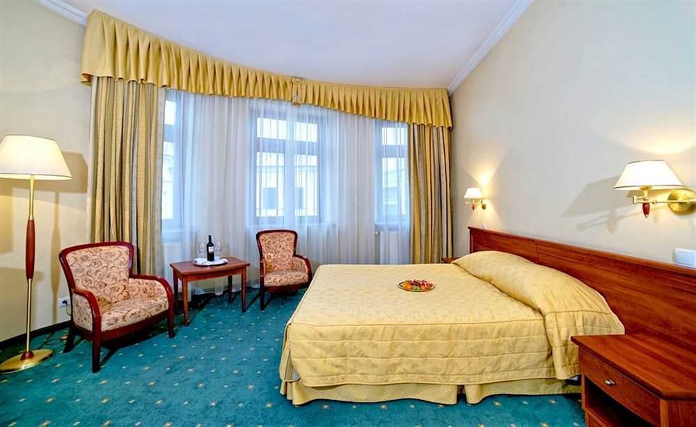 Hotel Palace Europa Lublin Exterior foto